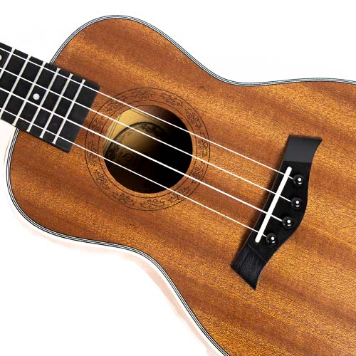 Ukulele De Sapeli 24" Symphonic