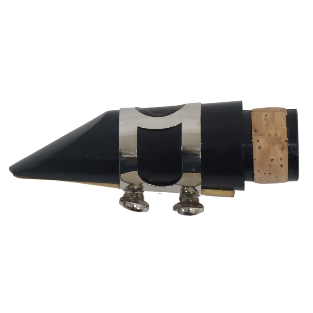 Boquilla Con Abrazadera P/Clarinete BO-N