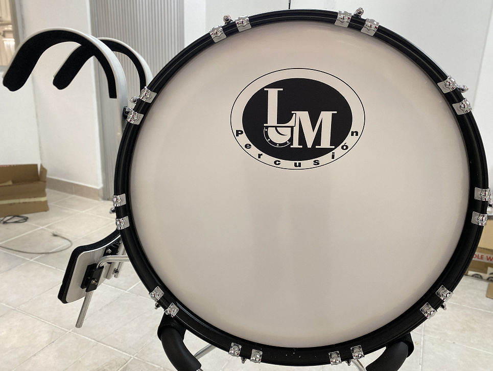 Tambora Para Banda 24"x14" Negra LM MBZ-2414